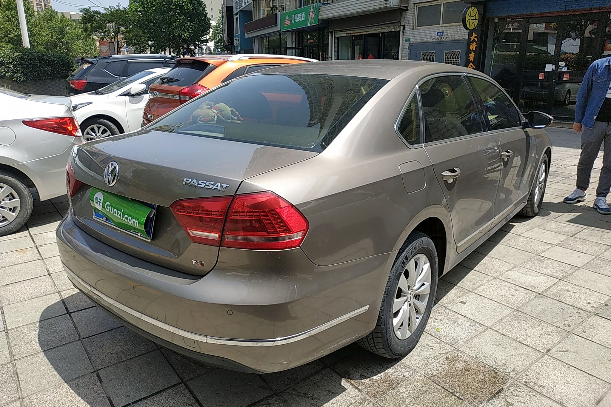 大众 帕萨特 2011款 1.8tsi dsg尊荣版