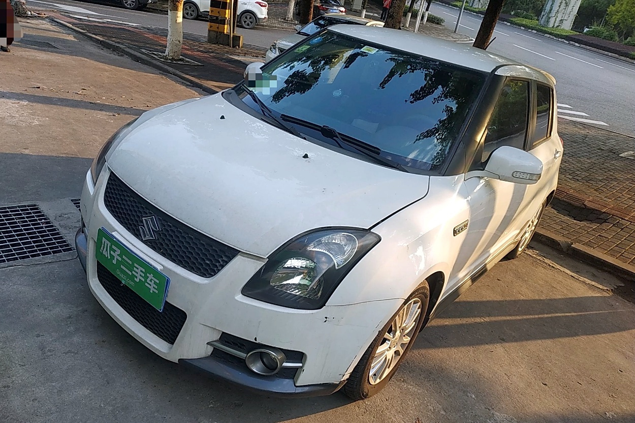 铃木 雨燕 2011款 1.5l 自动运动影音版二手车【价格