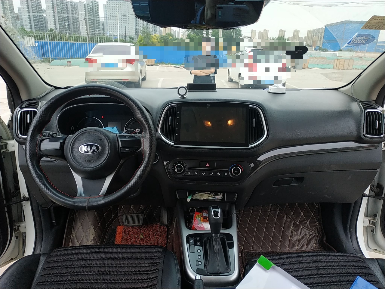 起亚kx3 2015款 1.6l 自动两驱dlx 车辆图片