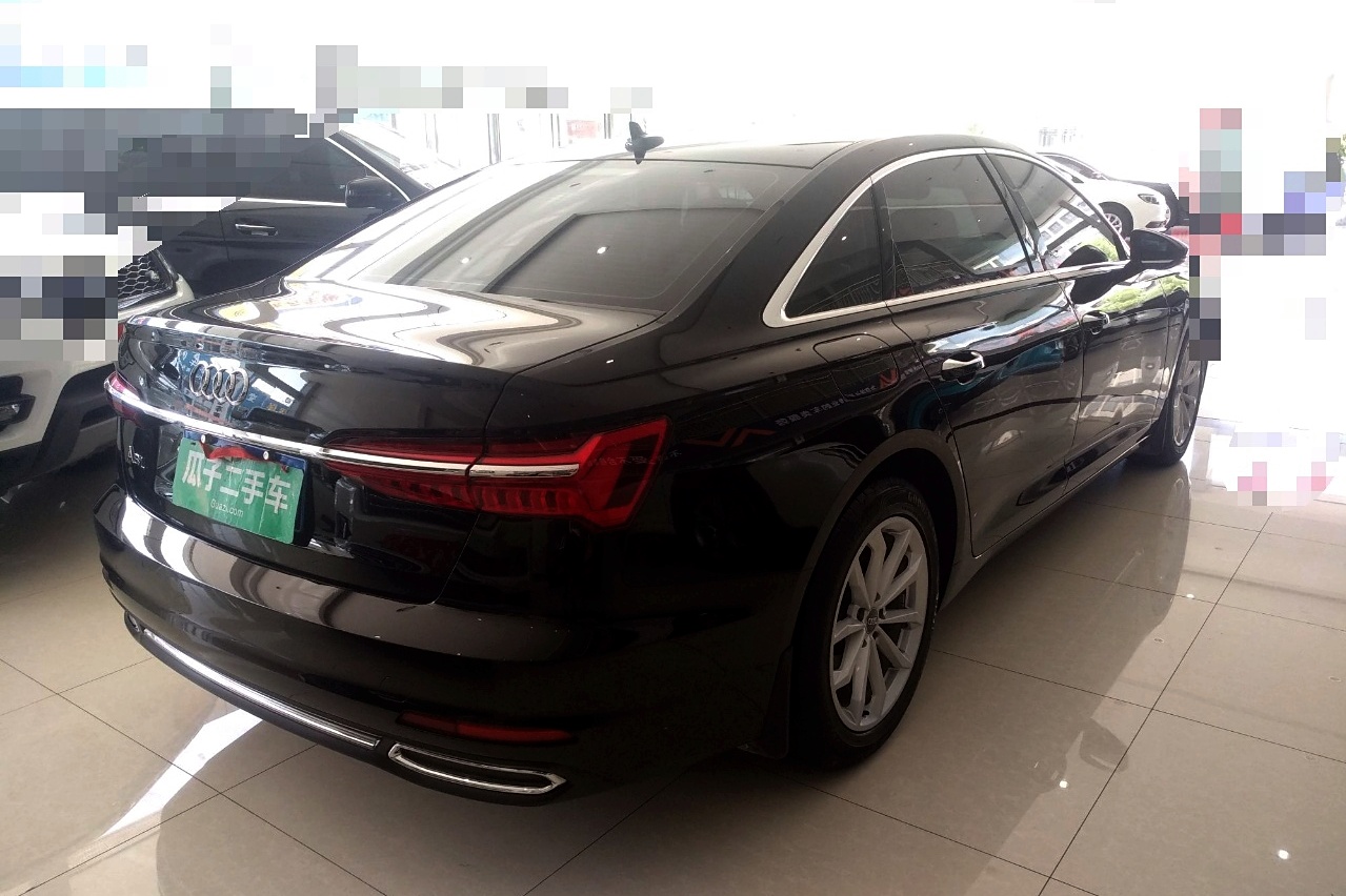 奥迪a6l 2019款 40 tfsi 豪华致雅型