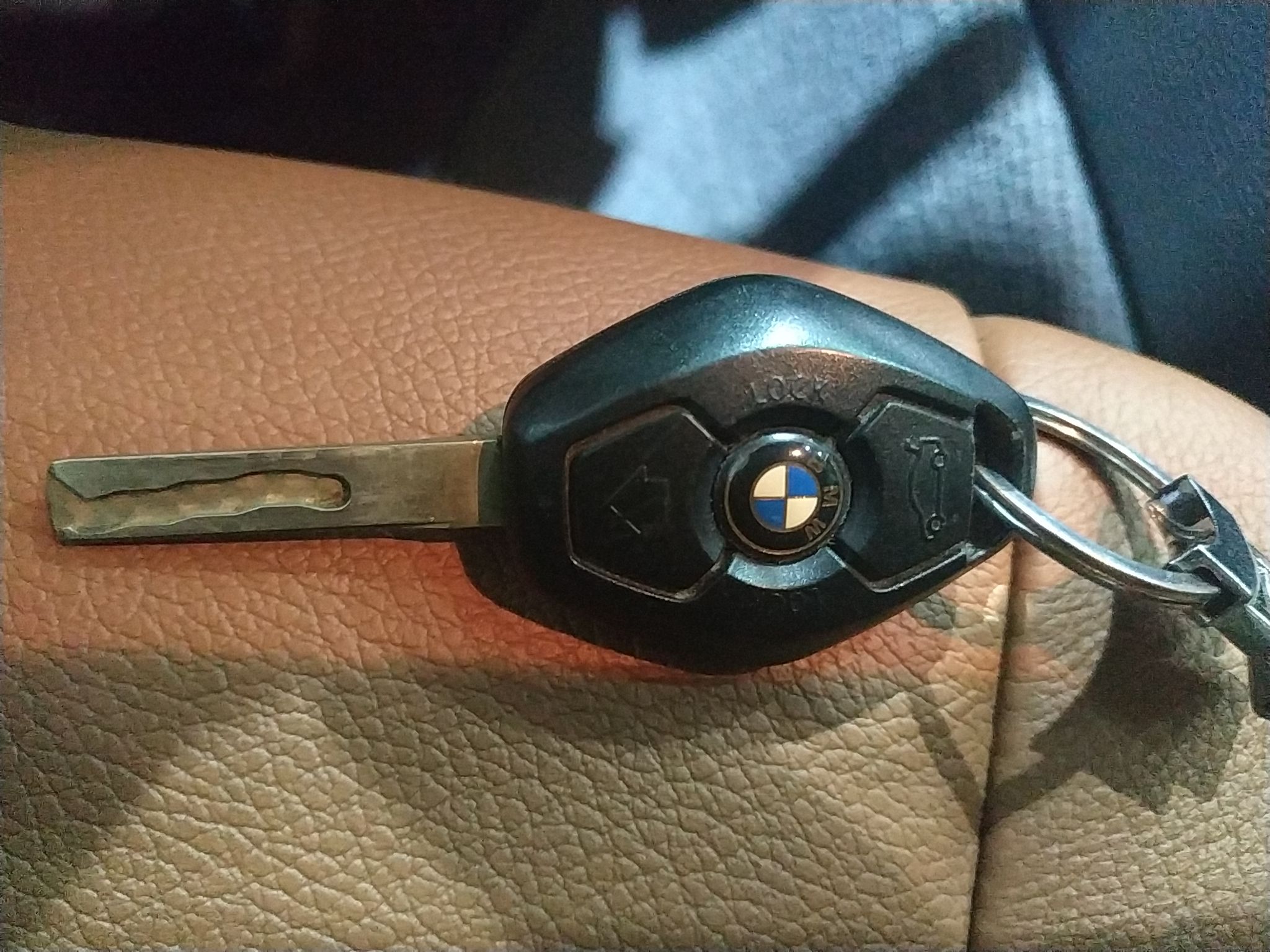 宝马x3 2009款 xdrive25i豪华增配型(进口)