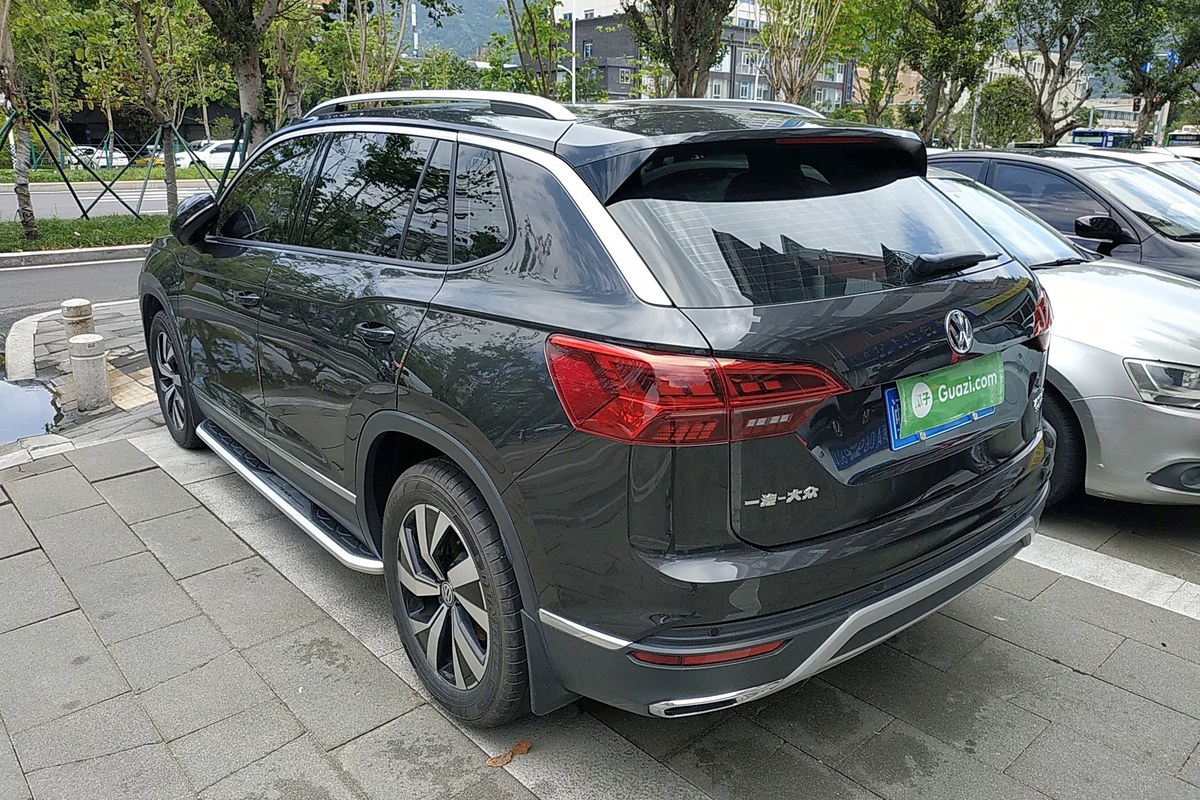 tayron大众330tsi,大众passat330tsi价格 大众 探岳 2019款 330tsi 两驱豪华型 国v