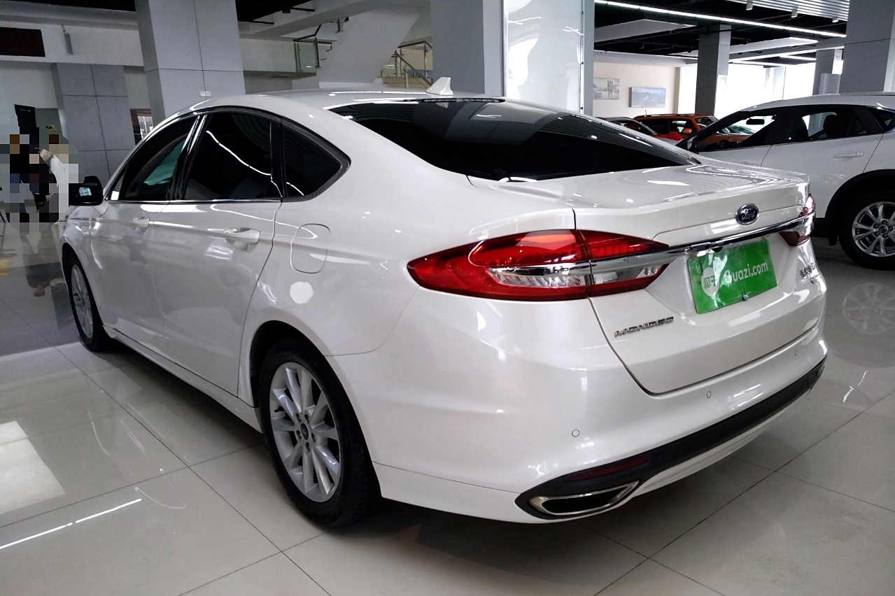 福特 蒙迪欧 2018款 ecoboost 180 时尚型