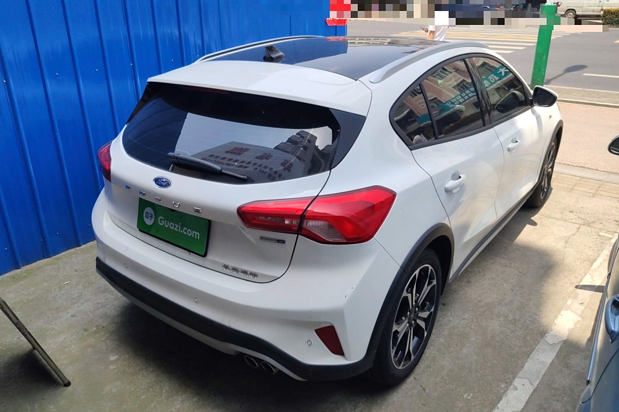 福特 福克斯active 2020款 ecoboost 180 自动劲耀型 车辆图片