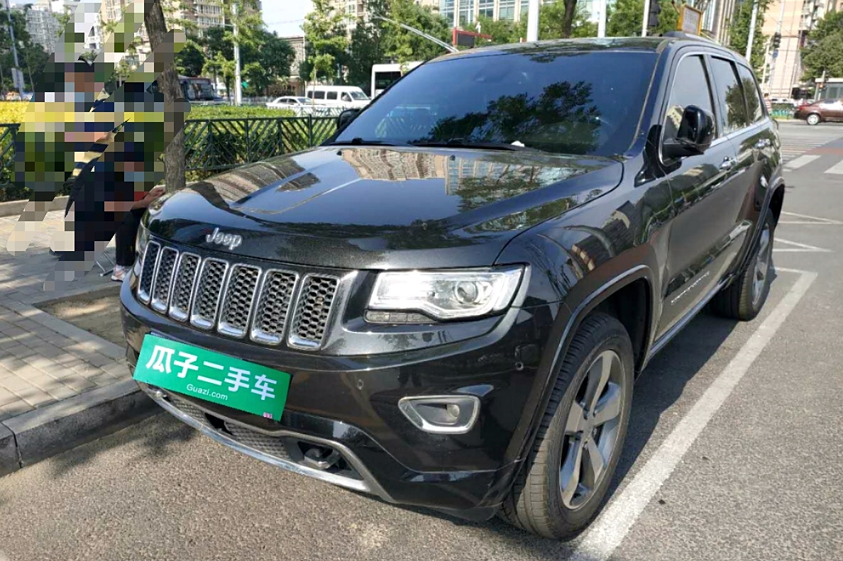 jeep 大切诺基 2015款 3.6l 豪华导航版(进口)