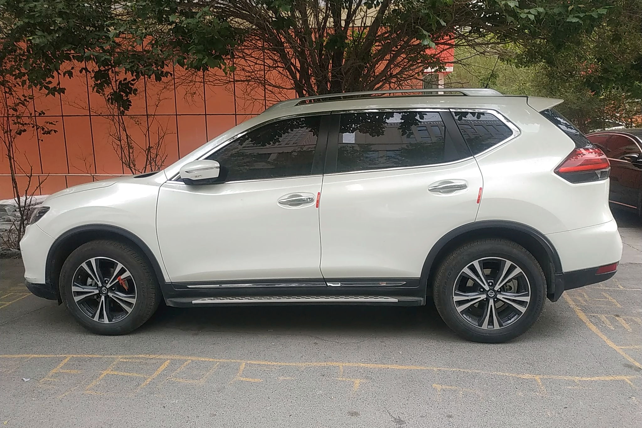 日产 奇骏 2019款 2.5l cvt智联豪华版 4wd 车辆图片