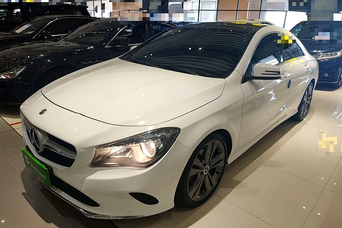 2018款cla220,2021款奔驰cla200 奔驰cla级 2018款 cla 200 动感型(进口)