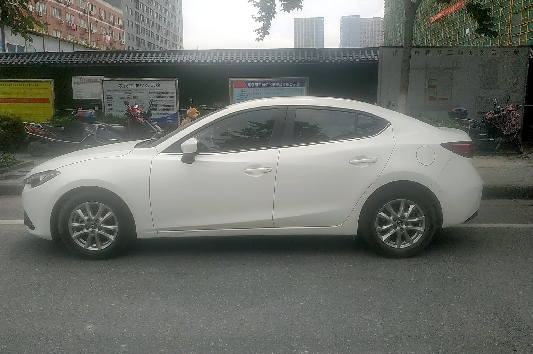 马自达 昂克赛拉 2016款 三厢 1.5l 手动舒适型