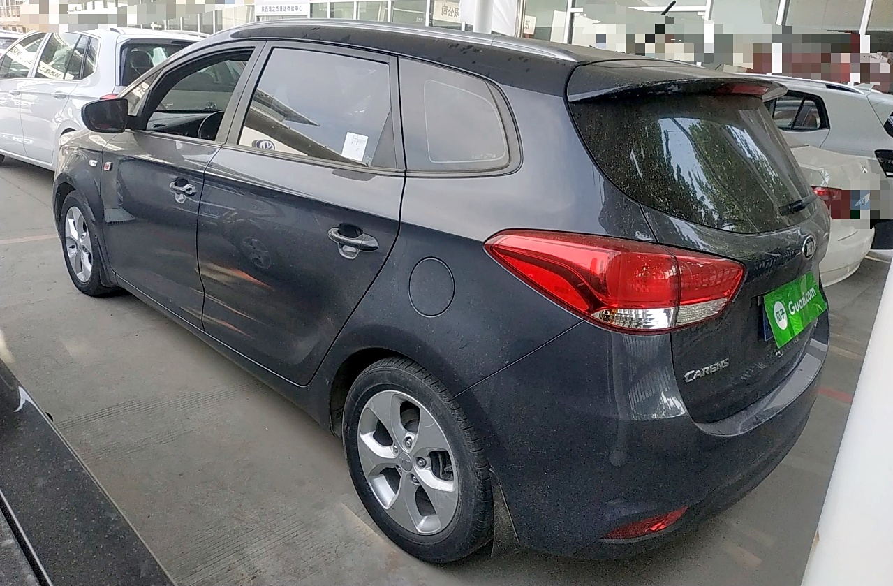 起亚 新佳乐 2013款 2.0l 7座自动标准版 国iv(进口)