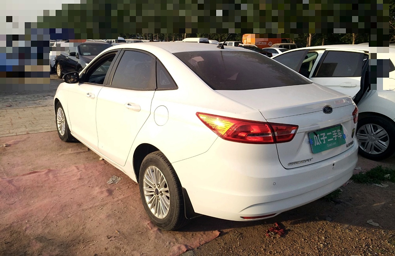 福特 福睿斯 2015款 1.5l 手动舒适型 车辆图片