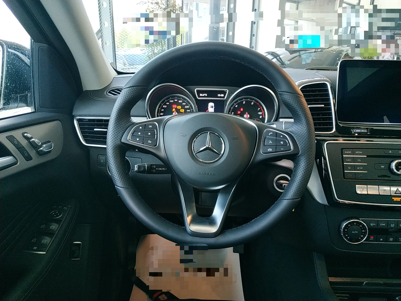 奔驰gle级 2018款 gle 320 4matic 轿跑suv(进口)