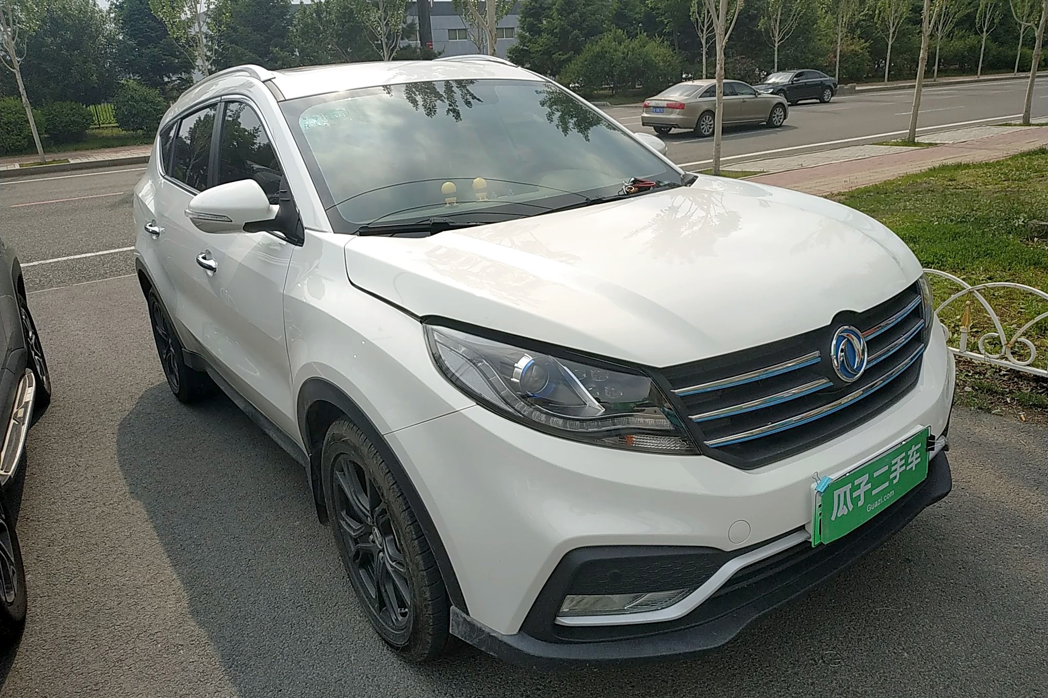 东风风光580新能源 2019款 1.8l phev智豪型 7座