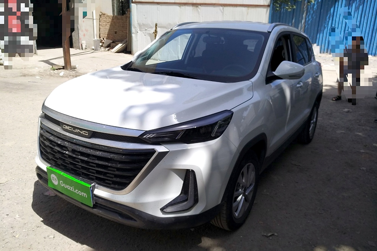 北京汽车 beijing-x3 2019款 1.5l 手动荣耀版 车辆图片