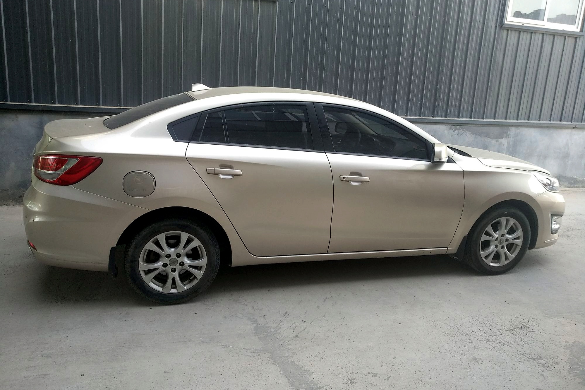 海马 福美来 2014款 m5 1.6l 手动精英型 基本信息
