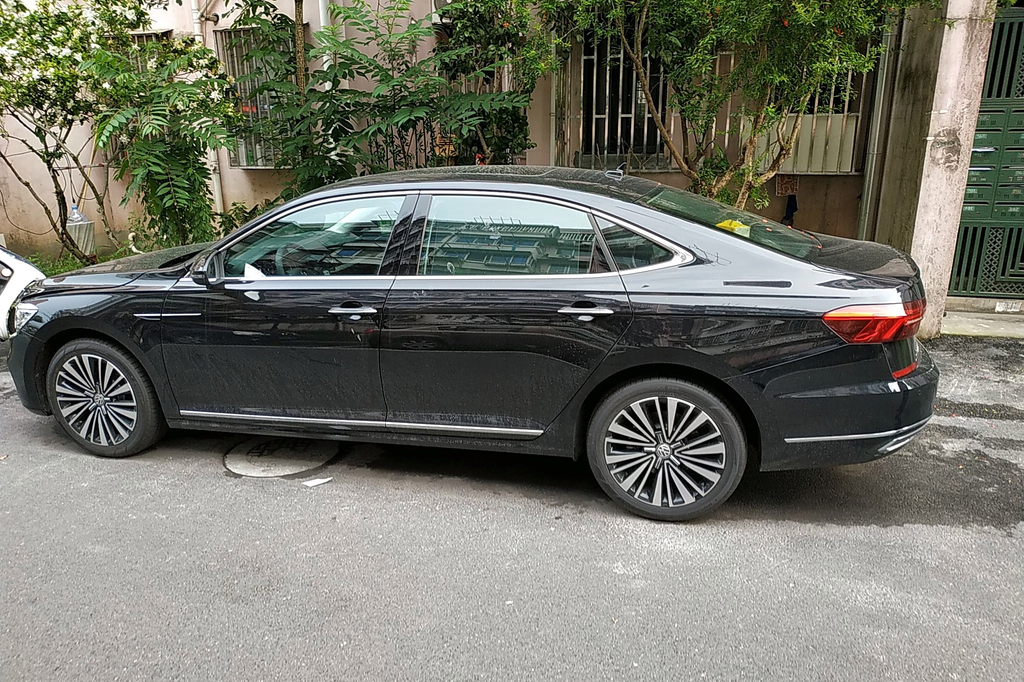 大众 帕萨特 2020款 330tsi 豪华版 国vi 车辆图片