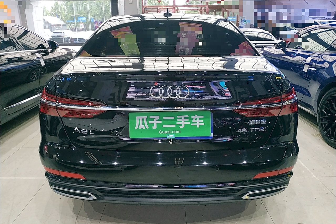 奥迪a6l 2019款 45 tfsi 臻选动感型