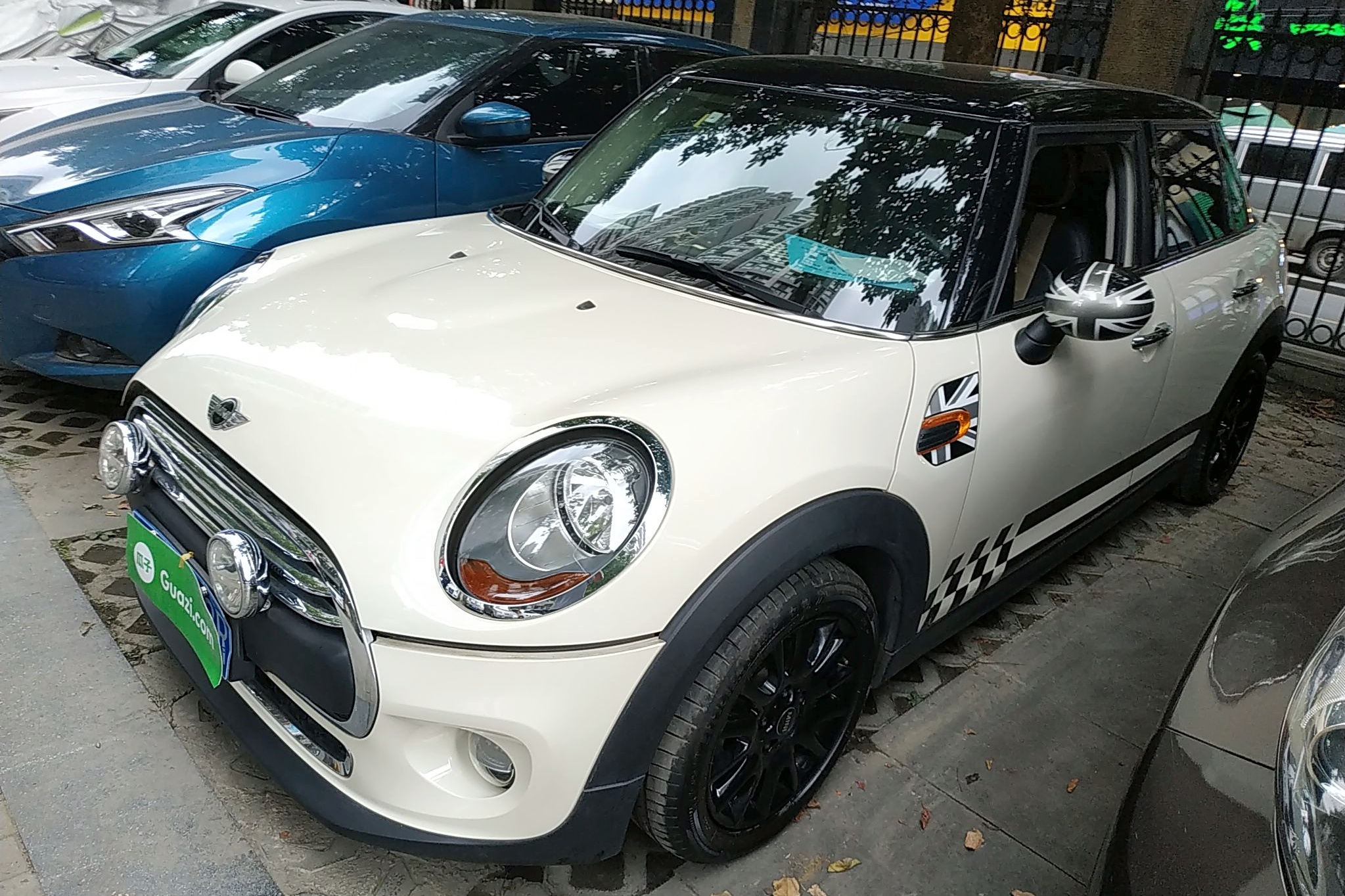 mini 2016款 1.2t one 先锋派 五门版 车辆图片