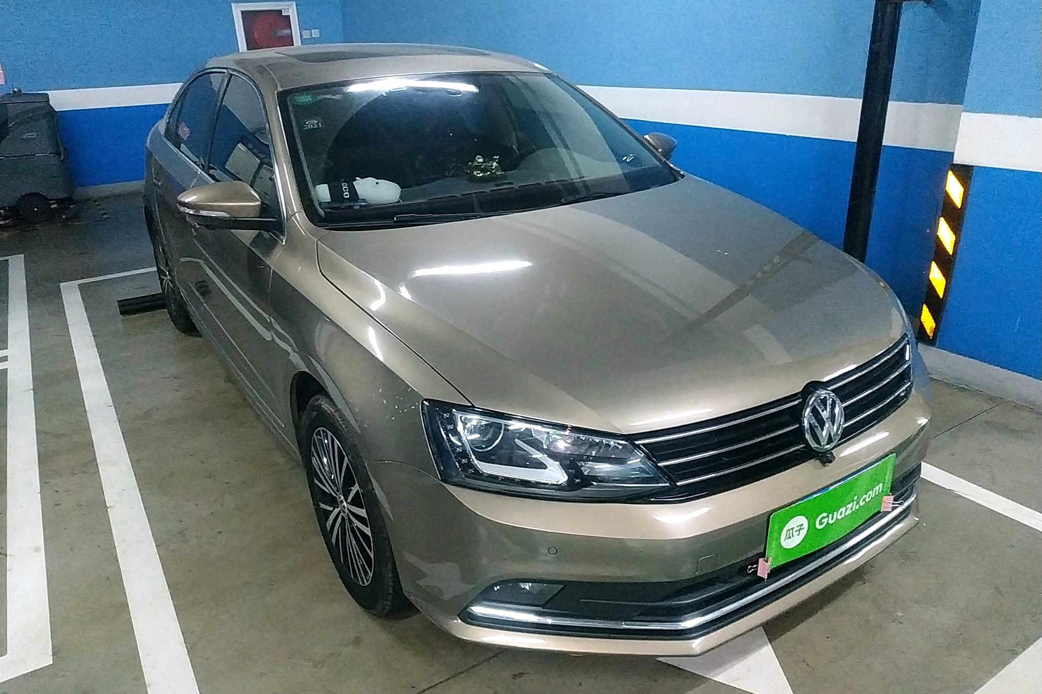 大众 速腾 2017款 230tsi 自动豪华型 车辆图片