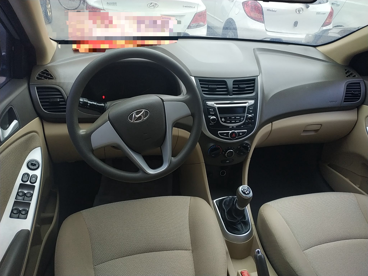 现代 瑞纳 2010款 三厢 1.4l 手动舒适型gs