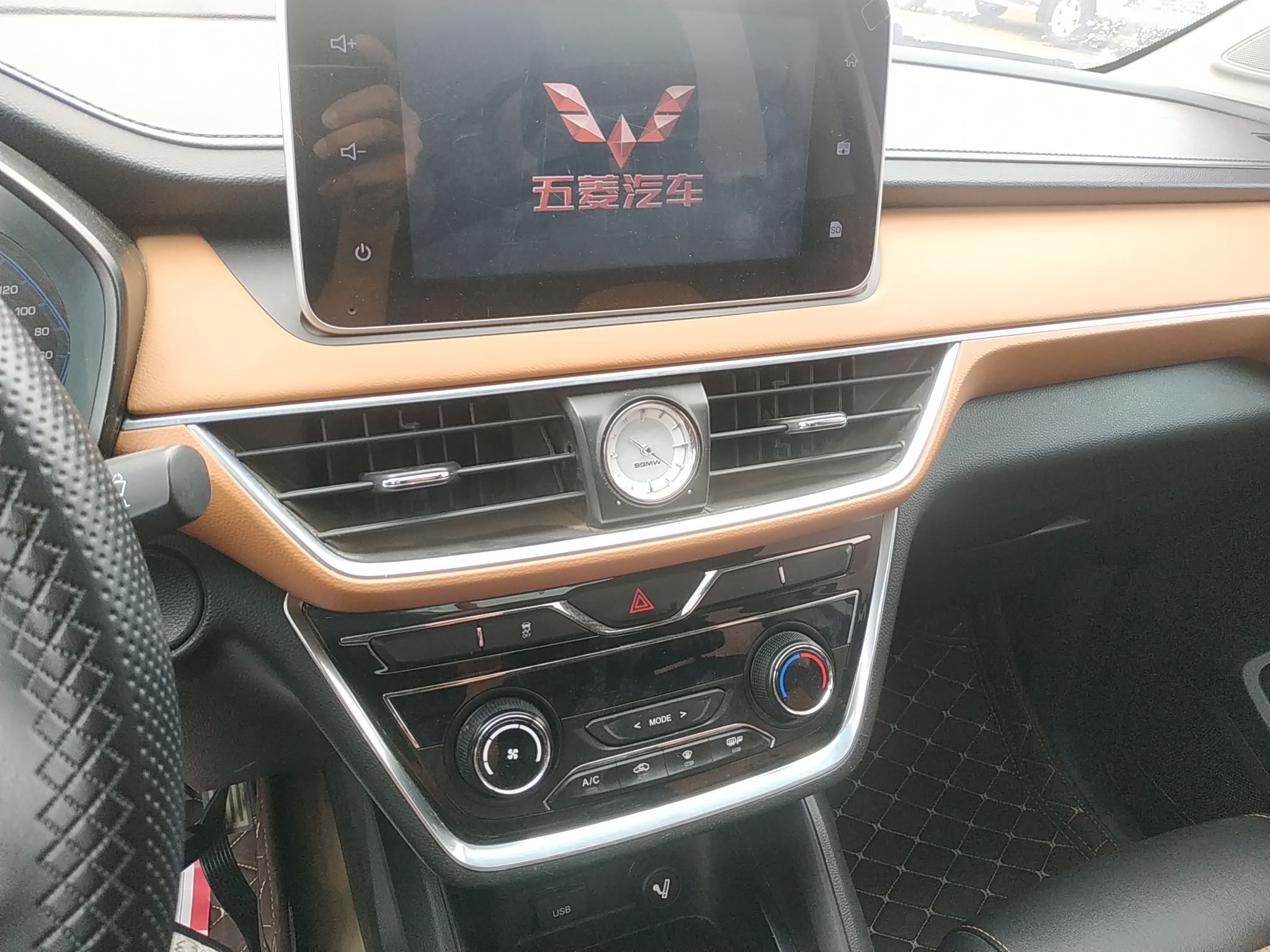 五菱宏光s3 2018款 1.5t 手动豪华型 国v