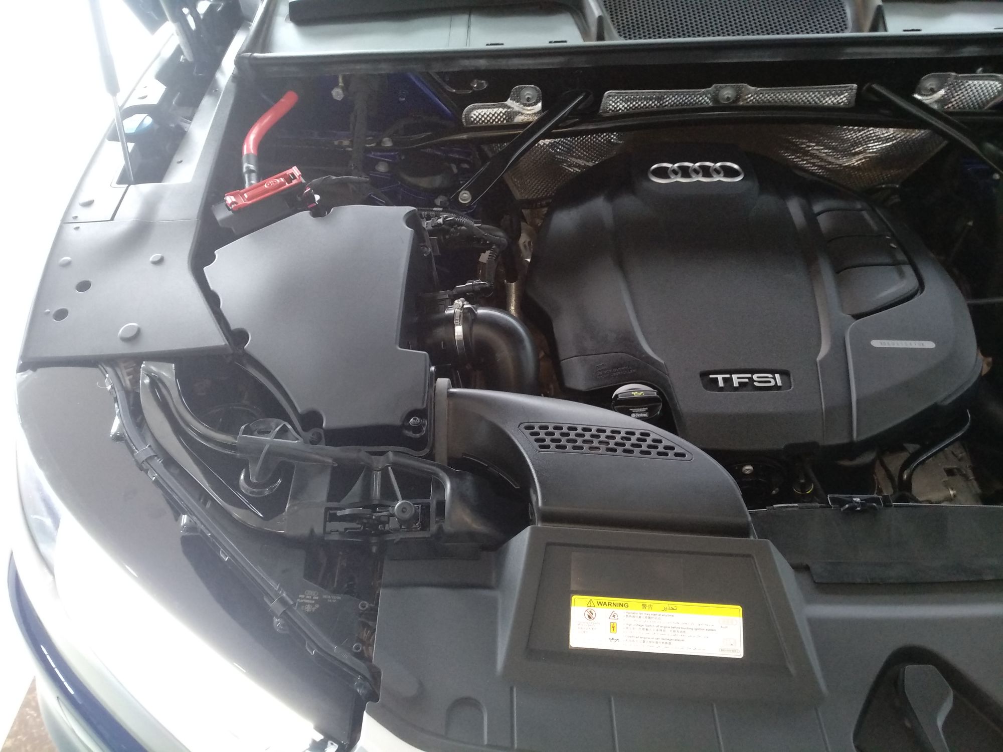 奥迪q5l 40tfsi 2018款 2.0t 自动 荣享进取型 (国Ⅵ)