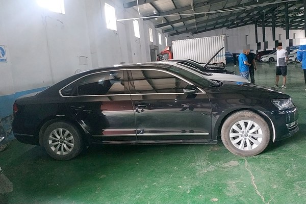 大众 帕萨特 2015款 1.8tsi dsg尊荣版 车辆图片图片