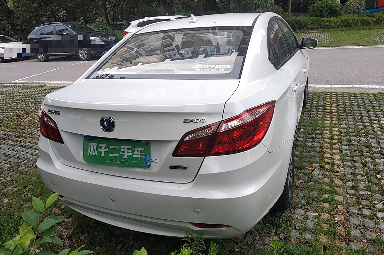 长安 逸动 2015款 1.6l 手动豪华型 国v