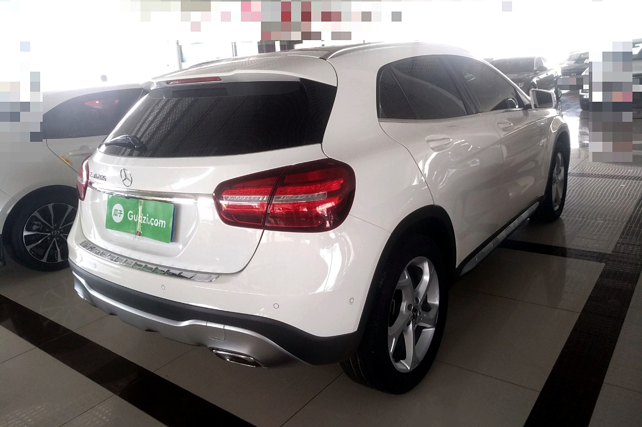 奔驰gla级 2017款 gla 200 动感型