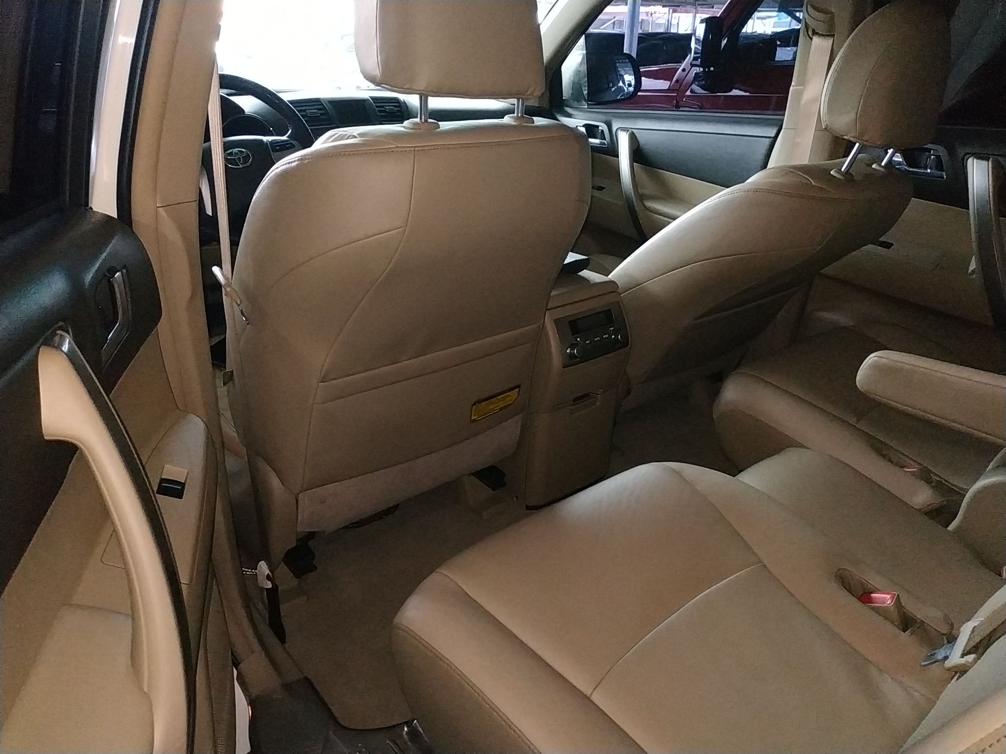 丰田 汉兰达 2013款 2.7l 两驱7座探索版 车辆图片