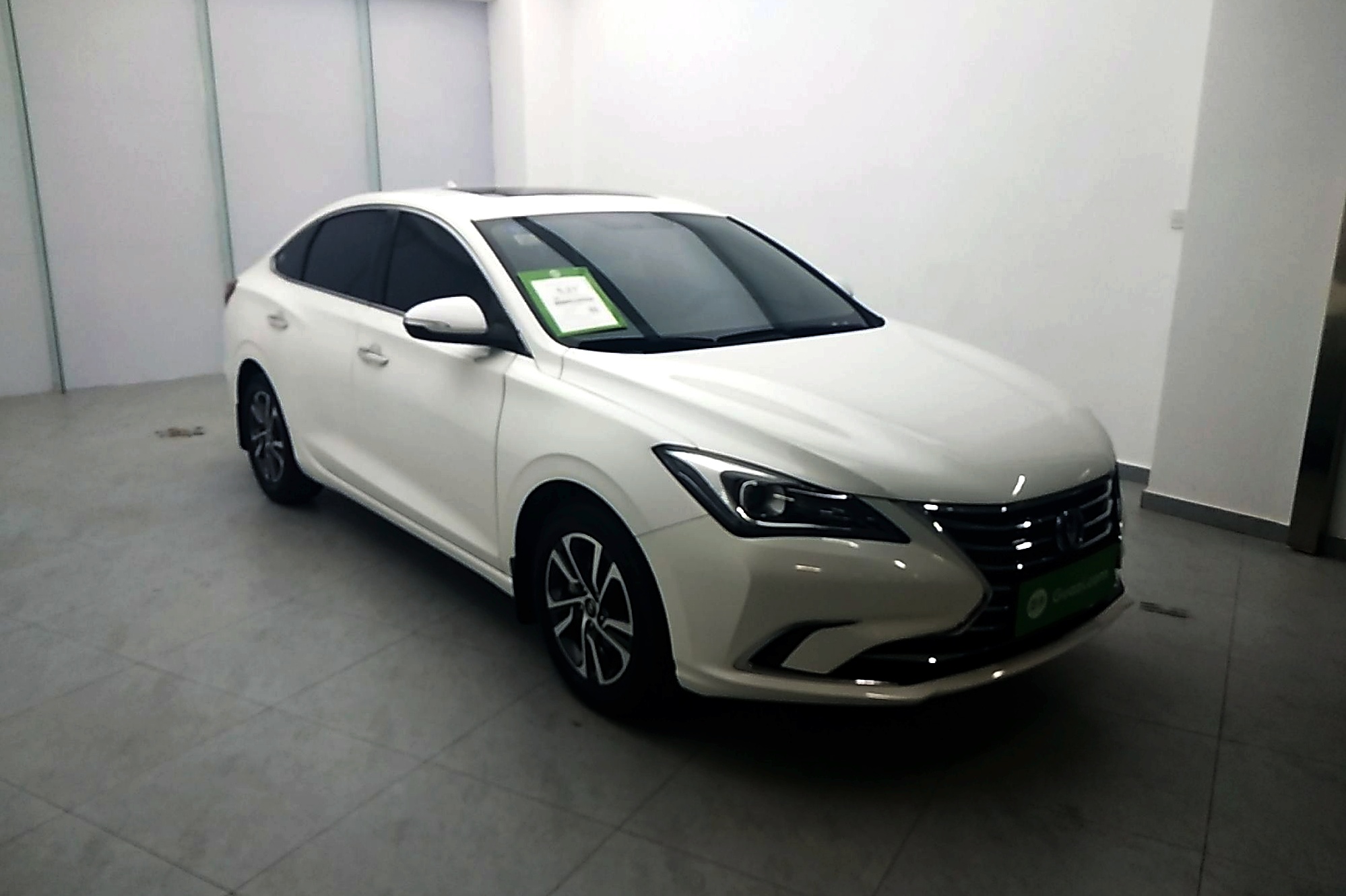 长安 逸动 2018款 1.6l gdi 手动时尚型