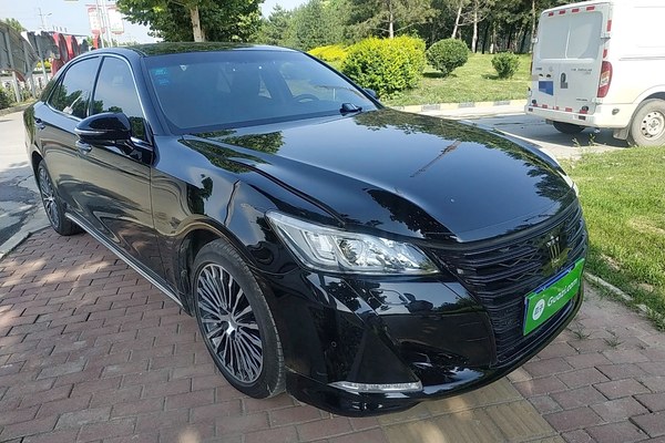 2018皇冠2.0t运动版,皇冠2018款2.0t运动版 丰田 皇冠 2018款 2.0t 运动版 车辆图片