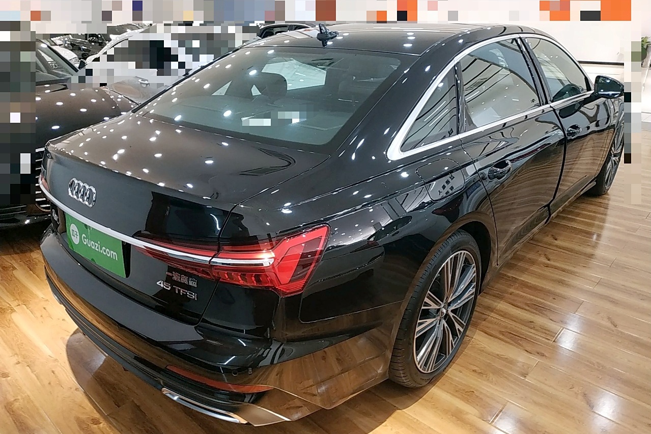 奥迪a6l 2020款 45 tfsi 臻选动感型