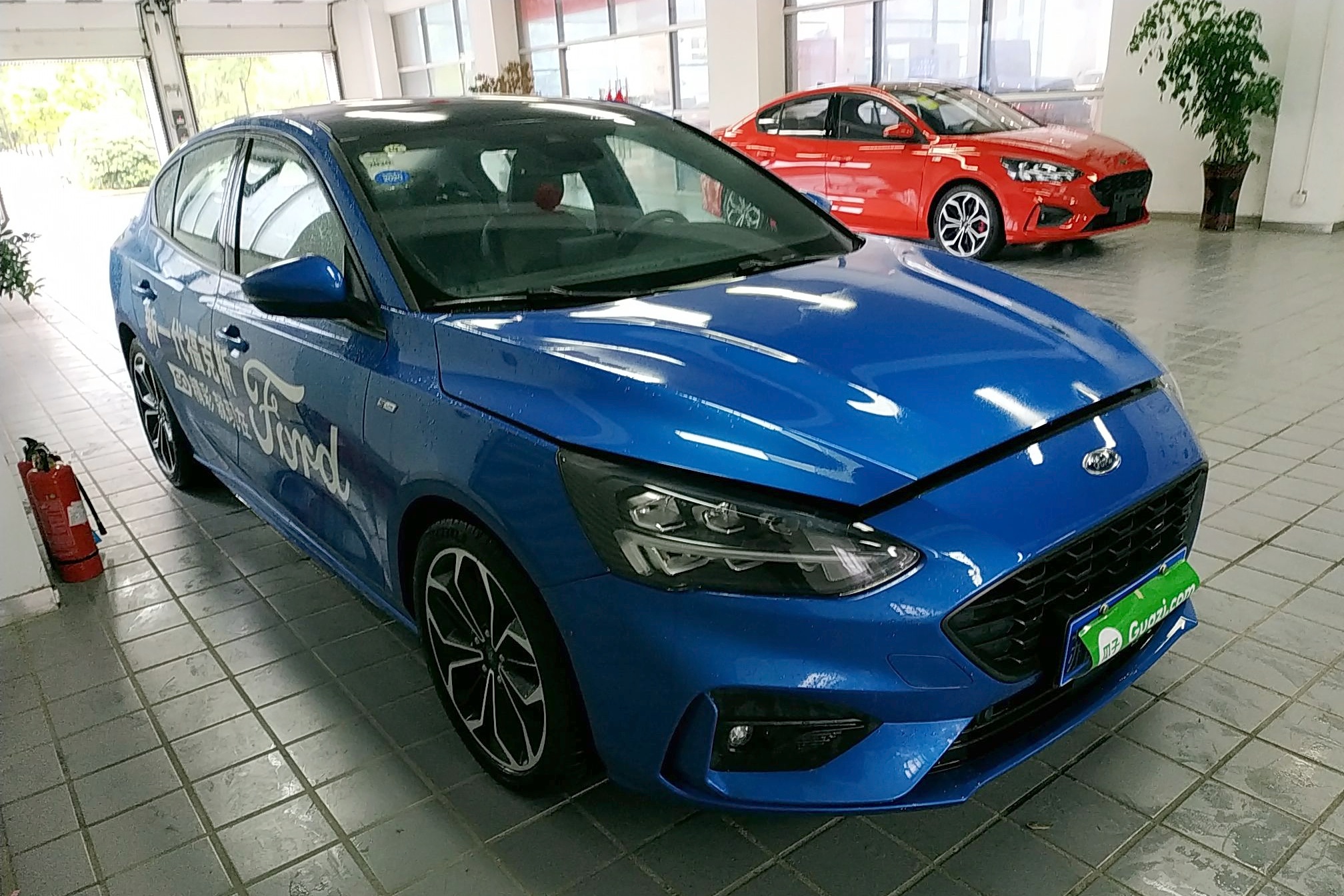 福特 福克斯 2019款 三厢 ecoboost 180 自动st line