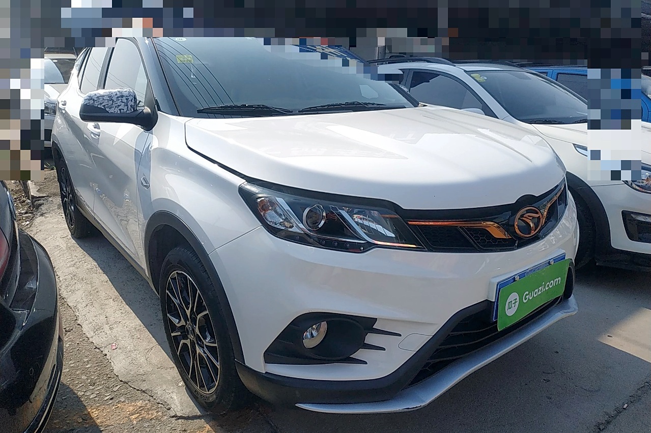 东南dx3 2018款 1.5l 户外版 手动尊贵型