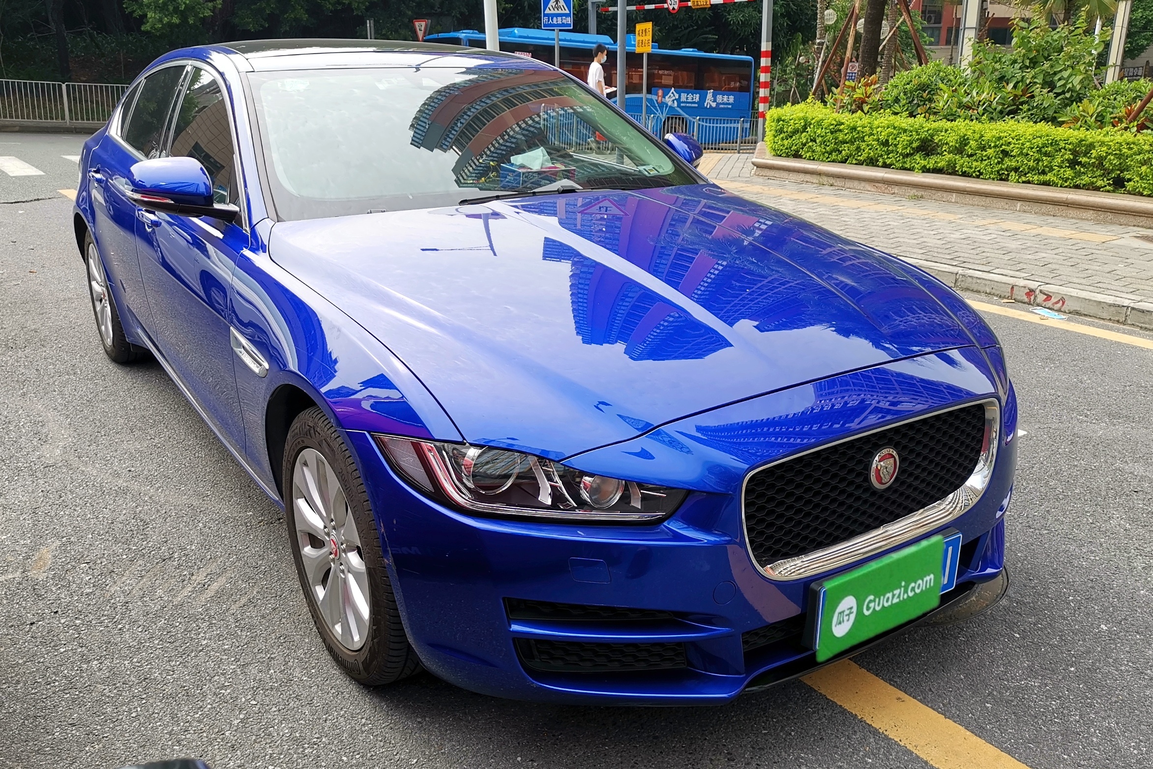 捷豹xel 2019款 2.0t 200ps 精英版