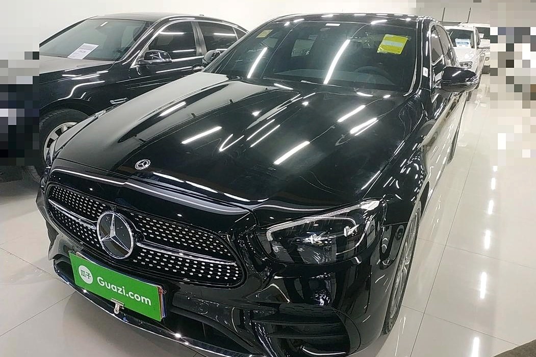 2021奔驰e级新款,奔驰e级敞篷2021款 奔驰e级 2021款 e 300 l 运动时尚型 车辆图片
