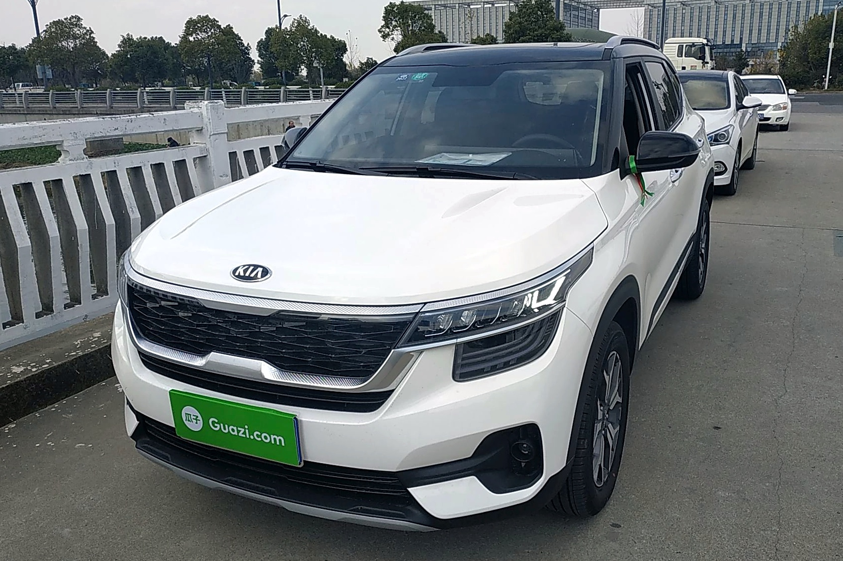 起亚kx3傲跑 2020款 1.5l cvt潮流版