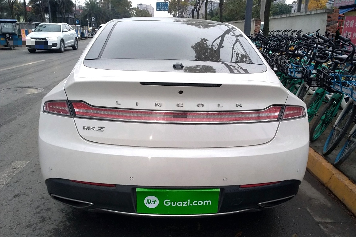 林肯mkz 2018款 2.0t 尊雅版