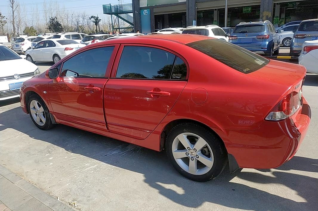 思铭2012款 1.8l 手动