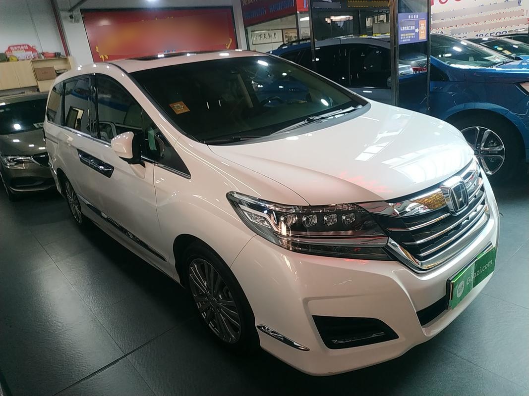 本田艾力绅 2016款 2.4l 自动 7座 至尊版 (国Ⅴ)