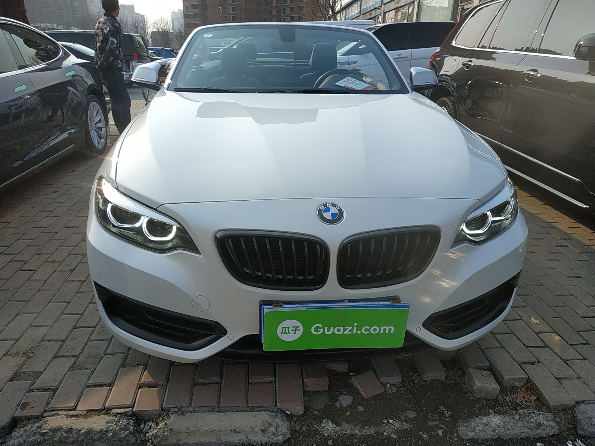 宝马2系 2019款 225i 敞篷轿跑车 运动设计套装(进口)