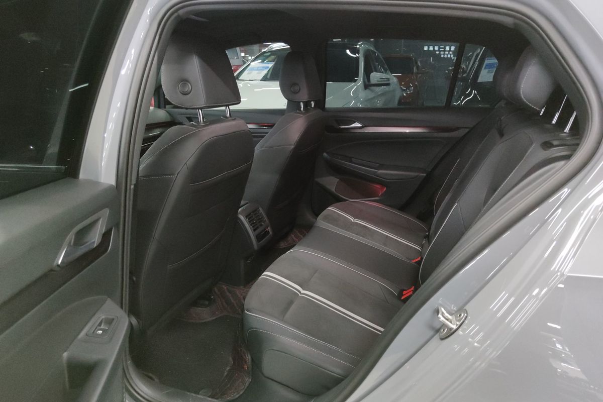大众高尔夫2021款报价,大众230TSI 大众 高尔夫 2021款 280tsi dsg r-line