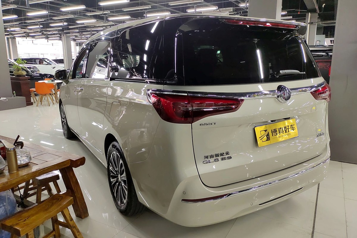 gl8es新款2020款报价,gl8新款图片报价2020款 别克gl8 2020款 es陆尊 653t 旗舰型