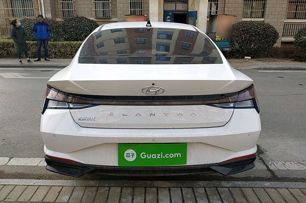 现代 伊兰特 2021款 1.5l lux尊贵版
