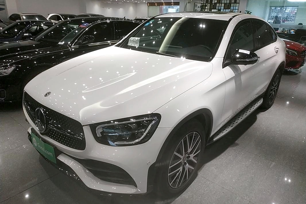 奔驰glc级 2020款 glc 300 4matic 轿跑suv(进口)