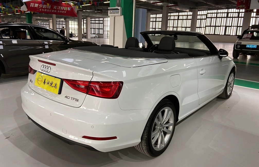 奥迪a3 2015款 cabriolet 40 tfsi(进口)