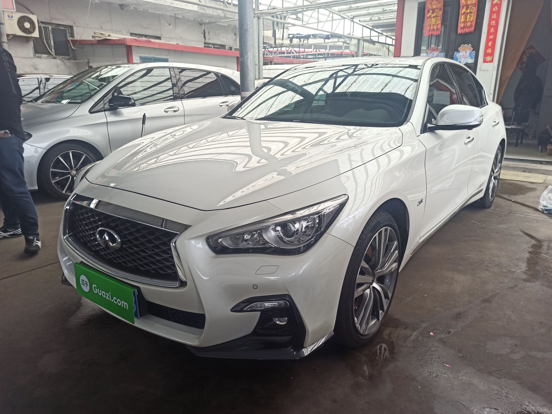 英菲尼迪q50l 2020款 2.0t 30周年限量版