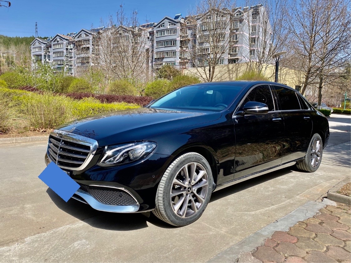 奔驰e级 2019款 e 260 l