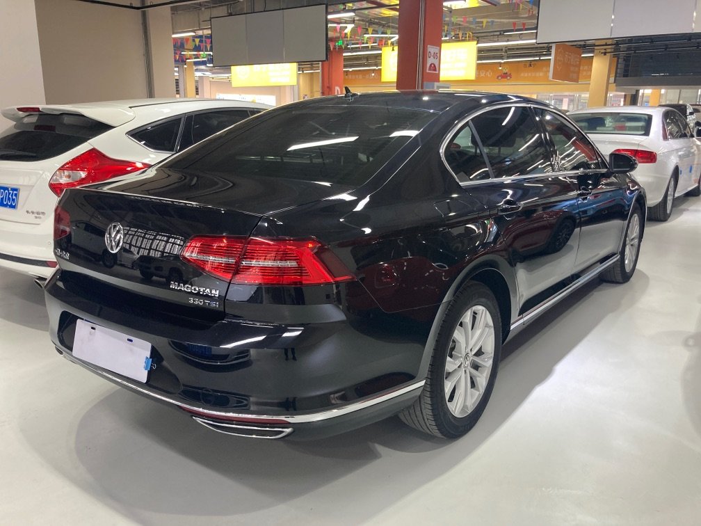 迈腾2019款330豪华型,2019迈腾380豪华型 大众 迈腾 2019款 330tsi dsg 豪华型 国vi