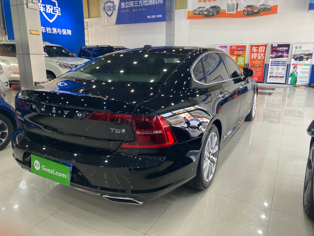 沃尔沃s90 2020款 t5 智远豪华版
